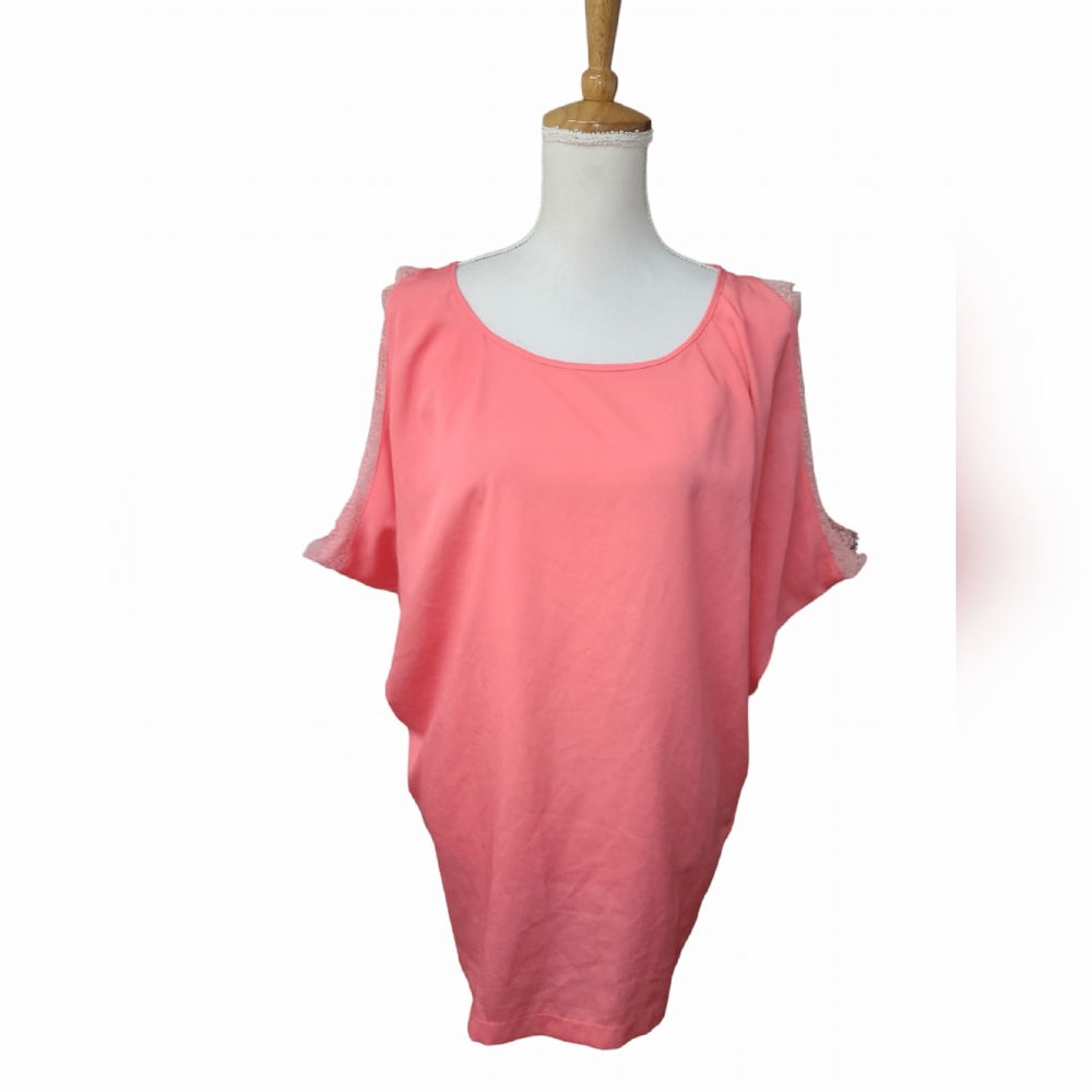 PINK ZONE SHIRT WOMENS SMALL PINK BOW TIE BACK BLOUSE TOP KEYHOLE LACE OVERSIZED